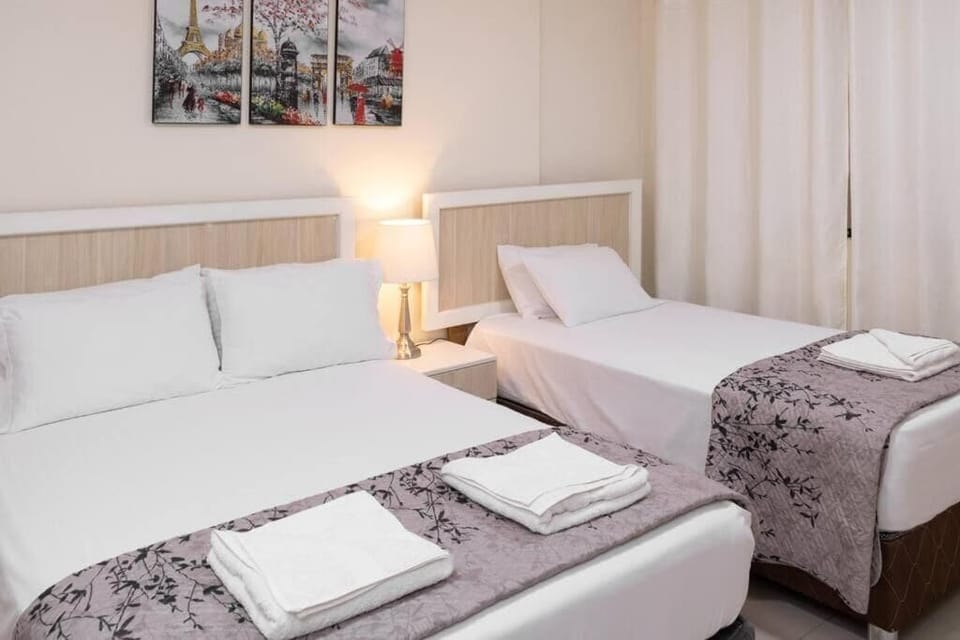 Standard Twin Room | Laptop workspace, free WiFi
