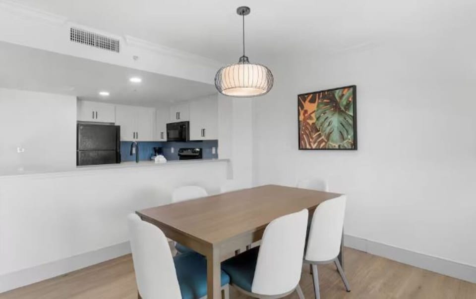 Dining area. Interior and views may vary based on location and availability.
