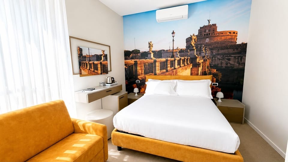 Classic Double Room, 1 King Bed, Non Smoking | Free minibar, desk, laptop workspace, iron/ironing board