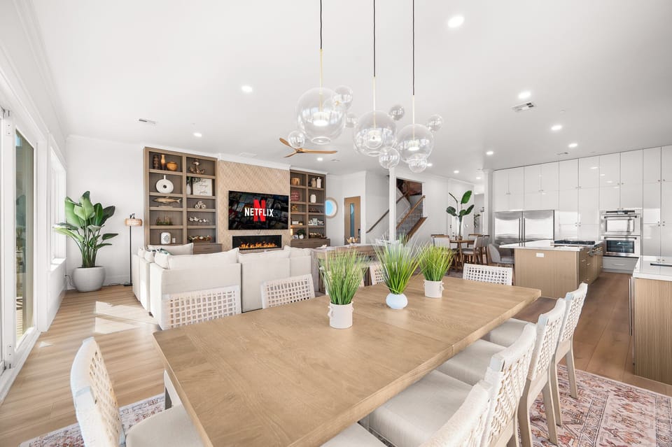 large family room with large 10-seat dining table