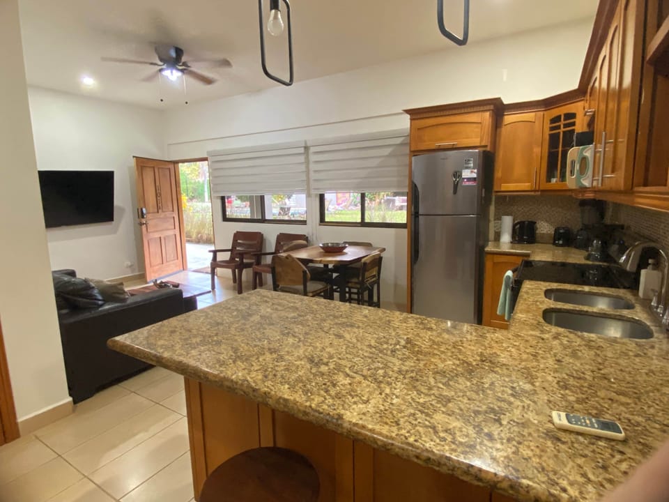Main kitchen with 2 counter seats