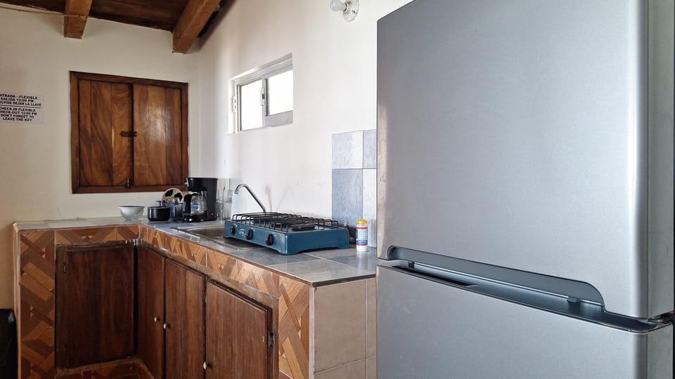 Basic Room, Balcony, Beach View | Private kitchen | Fridge, cookware/dishes/utensils