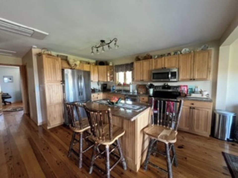 Large open kitchen and living area 