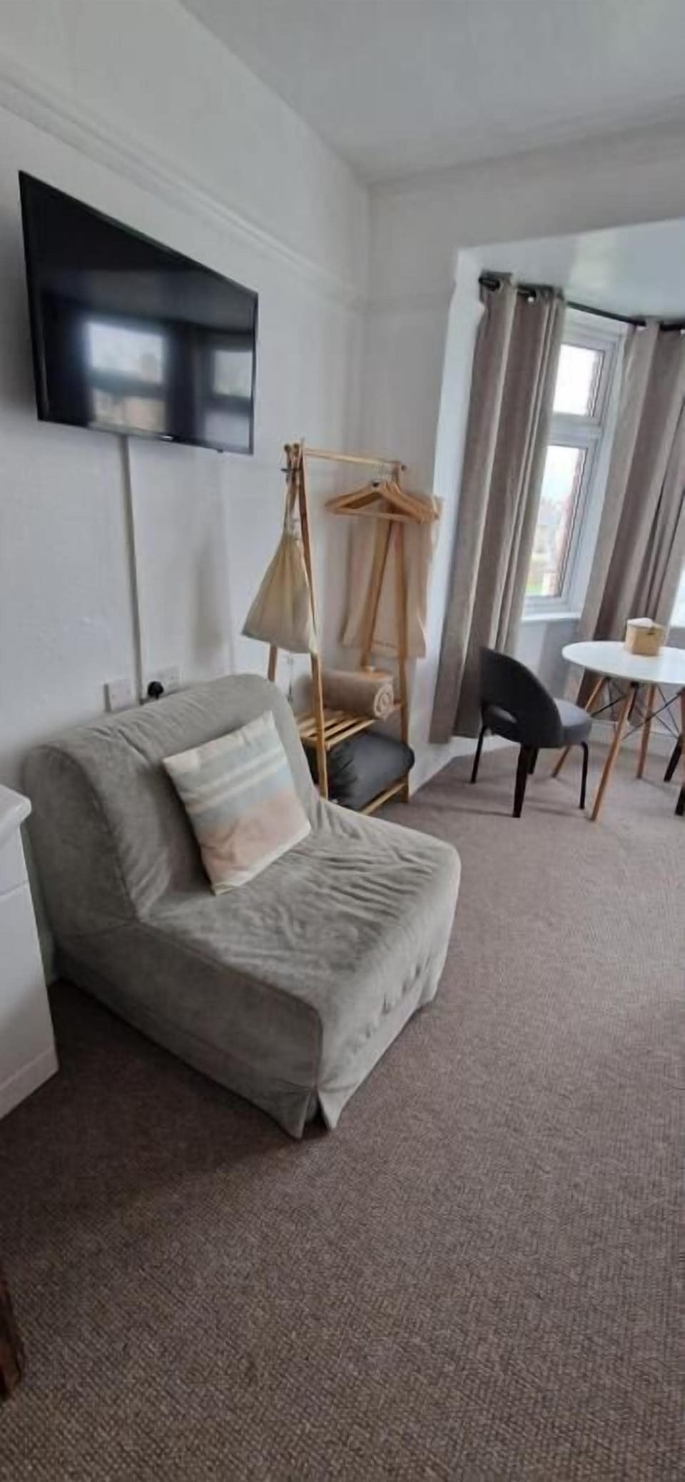 Standard Double Room, Sea View | Living area | TV
