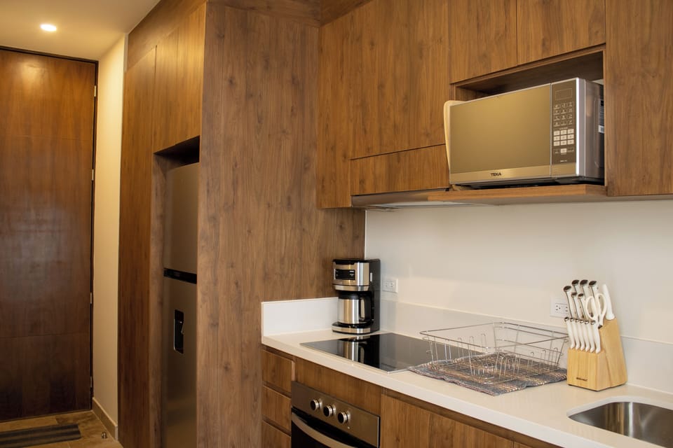 Comfort Apartment, Balcony | Private kitchen