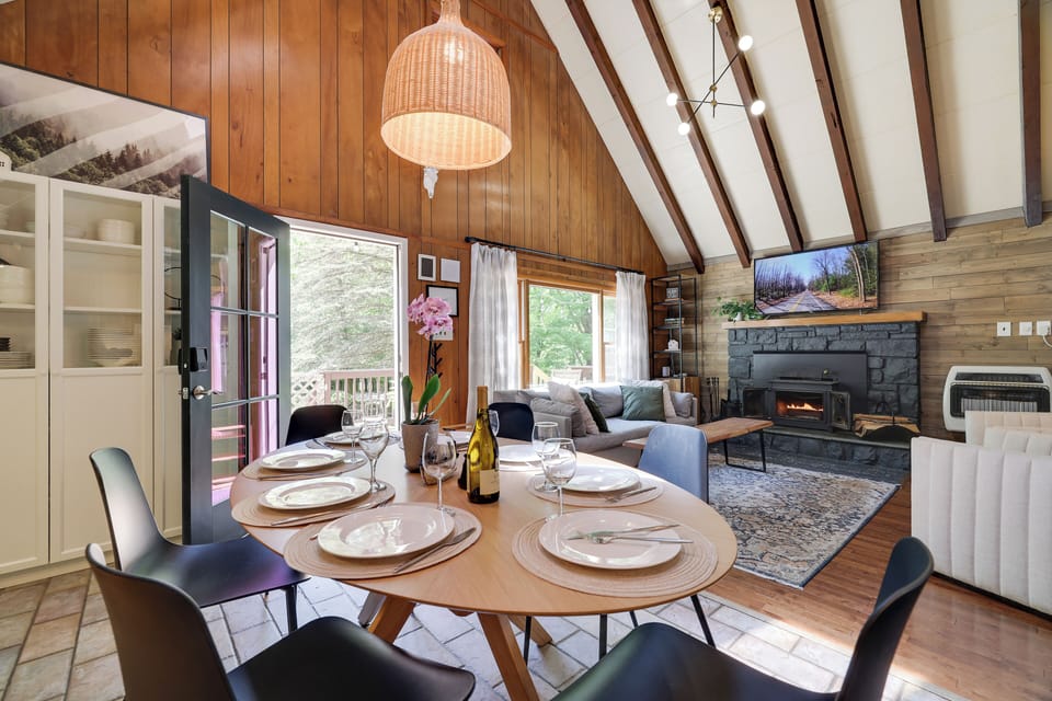 Gather with your loved ones in our open concept living  and dining area!