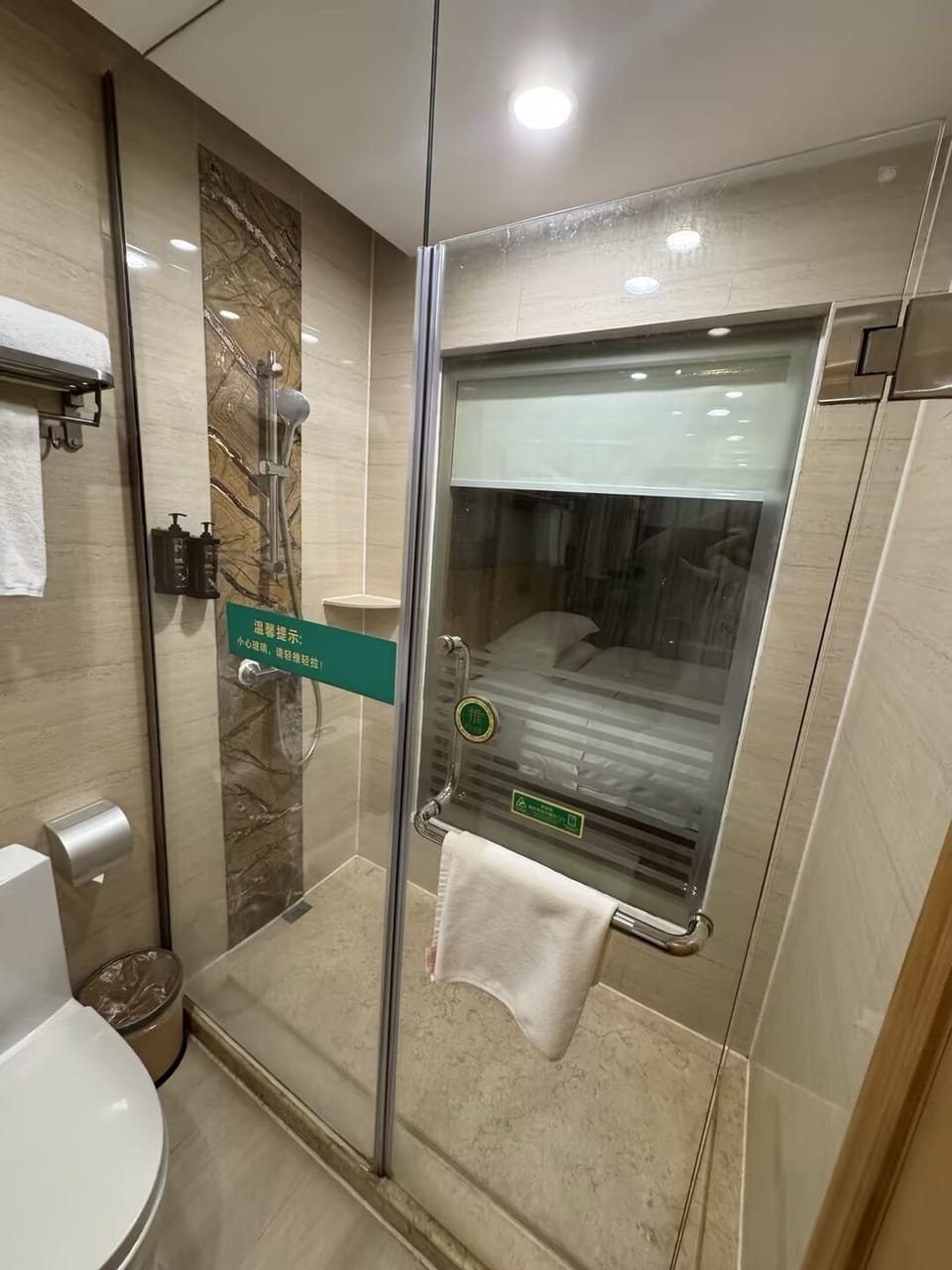 Standard Double Room | Bathroom | Shower, hair dryer, slippers, towels