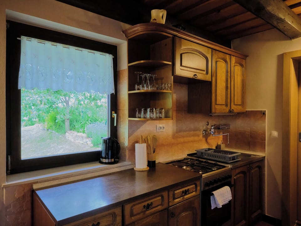 Kitchen / Dining Room