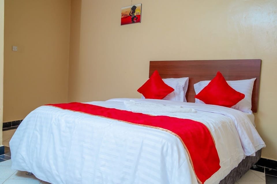 Deluxe Double Room | Individually decorated, individually furnished, free WiFi, bed sheets