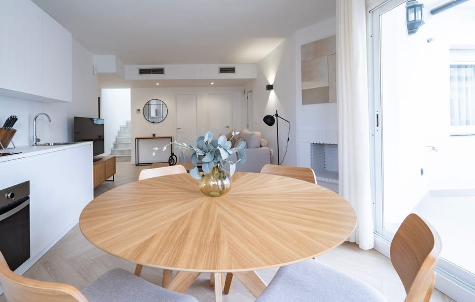Living, dining and kitchen area
