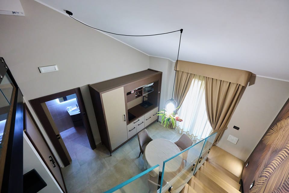 Deluxe Duplex | Private kitchen
