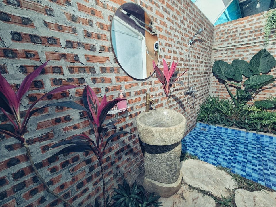 Basic Double Room Single Use | Property grounds