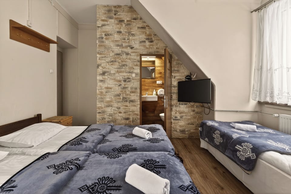 Triple Room, Terrace, Garden View | Free WiFi, bed sheets
