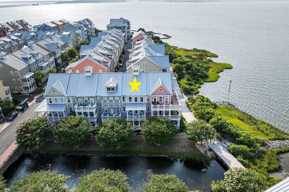 Sunset Island 36 Canal Side Mews West Exterir