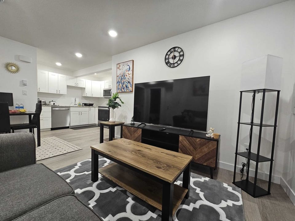 Apartment, 1 Bedroom | Living room