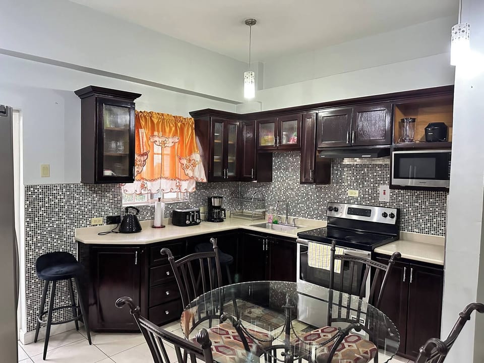Apartment, 2 Bedrooms, City View | Interior