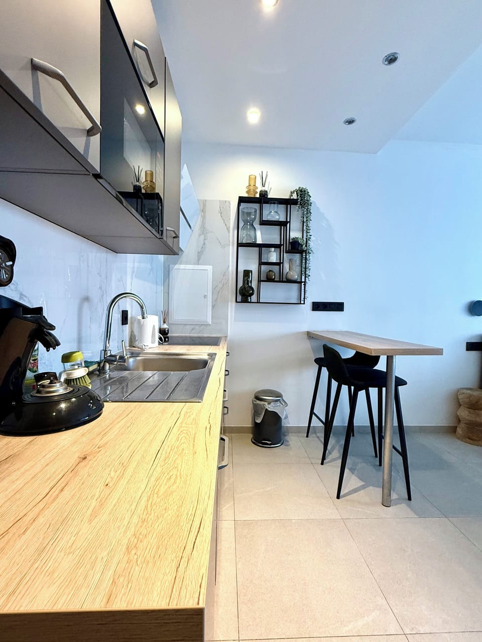 Apartment | Private kitchen