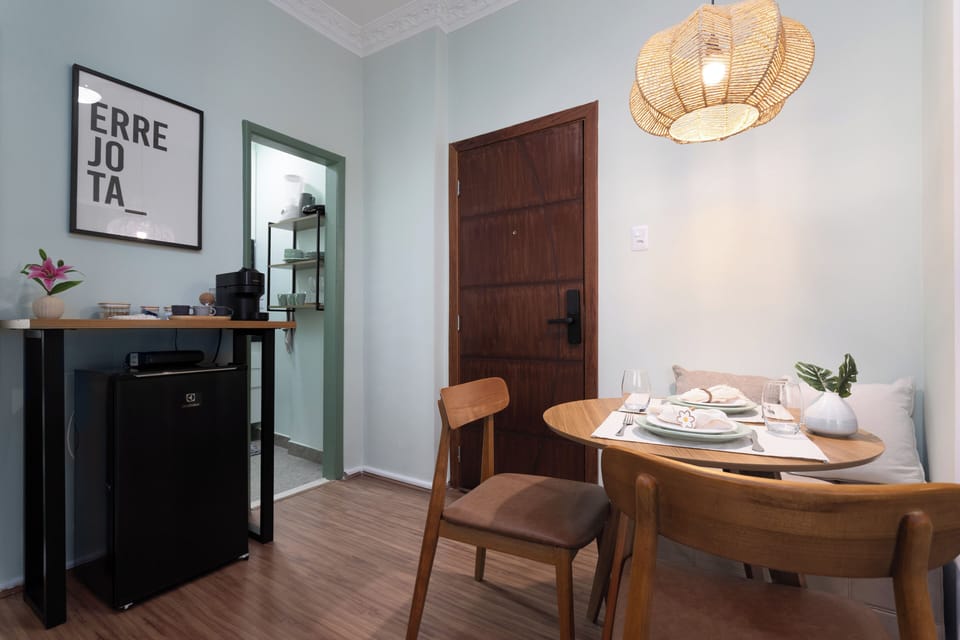Apartment | Dining