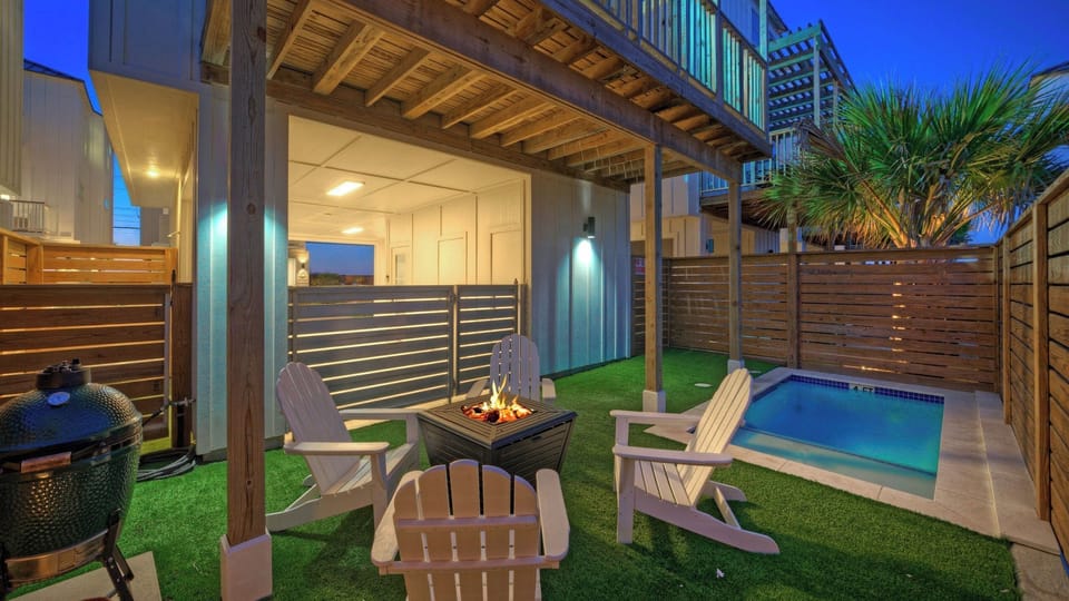 House (3 Bedrooms) | Front of property