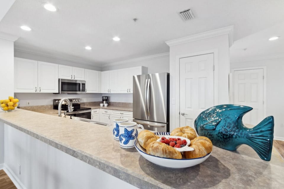 Spacious kitchen