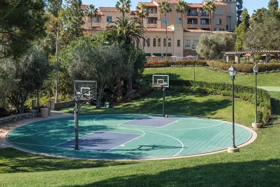 Sport court