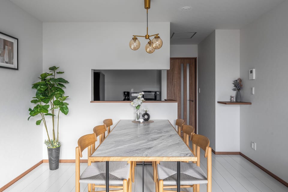 Apartment | Dining