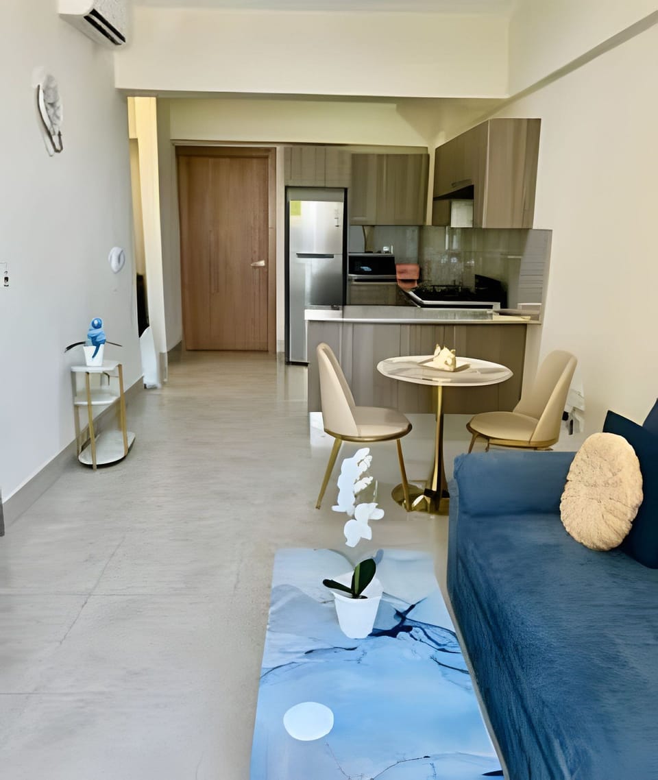 Apartment | Living area