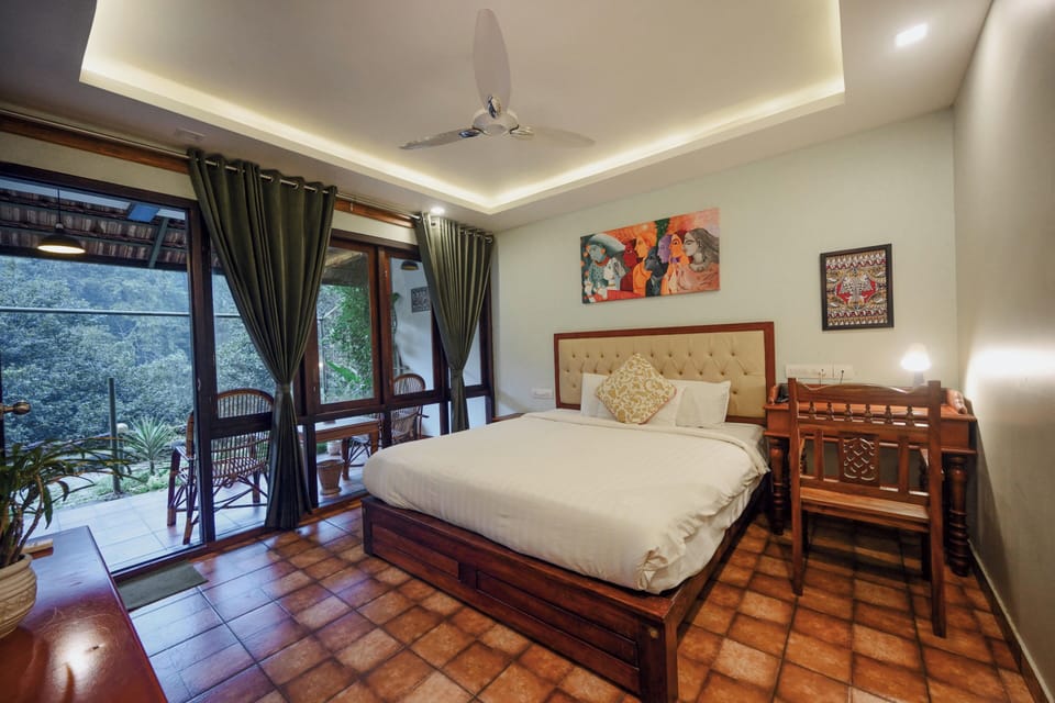 Blackout drapes, iron/ironing board, free WiFi