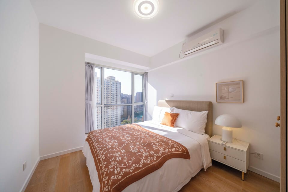 Superior Apartment, 3 Bedrooms, Balcony, City View | Desk, laptop workspace, free WiFi