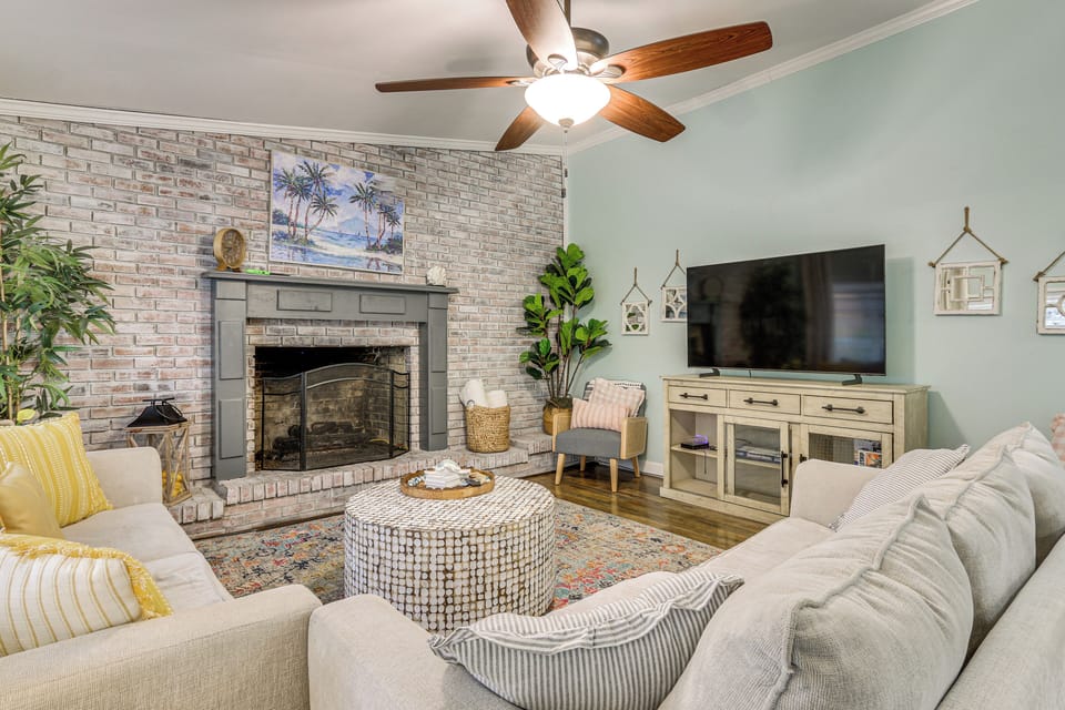 Beaufort Vacation Rental | 3BR | 3BA | 1,400 Sq Ft