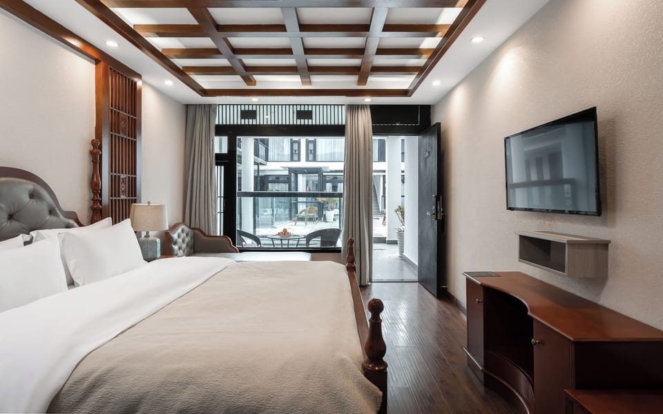 Superior Double Room, Balcony, Garden View | Premium bedding, down comforters, pillowtop beds, laptop workspace