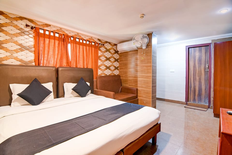 Premium Double Room, City View | WiFi (free), bed sheets