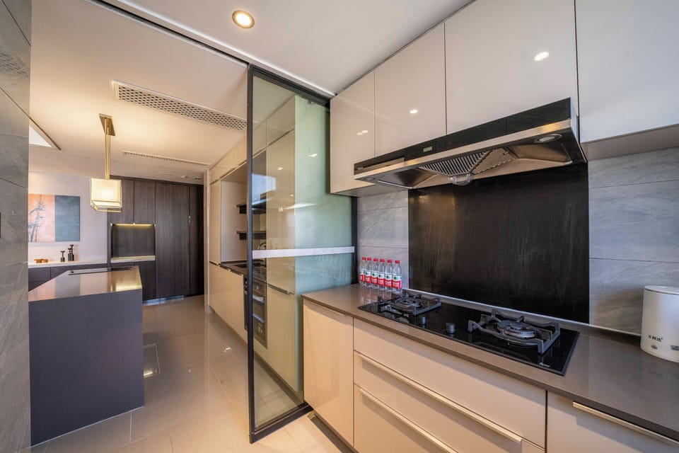 Superior Apartment, 3 Bedrooms, Balcony, City View | Private kitchen | Fridge, microwave, stovetop, cookware/dishes/utensils