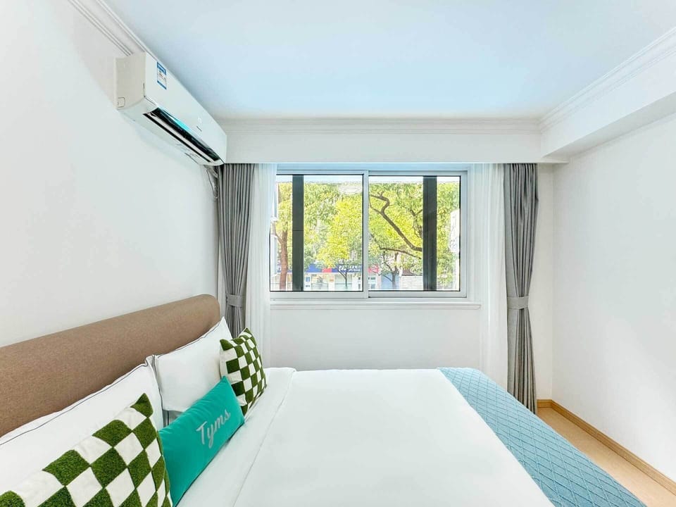 Luxury Apartment, 2 Bedrooms, City View | Desk, laptop workspace, free WiFi