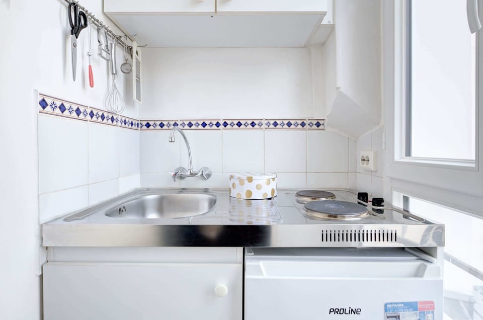 The kitchen 