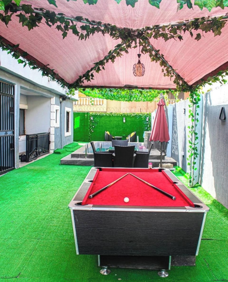 Apartment, 3 Bedrooms, Accessible, Smoking | Property grounds