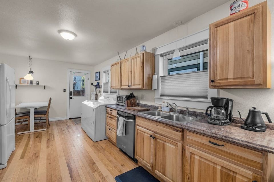 Gourmet Kitchen