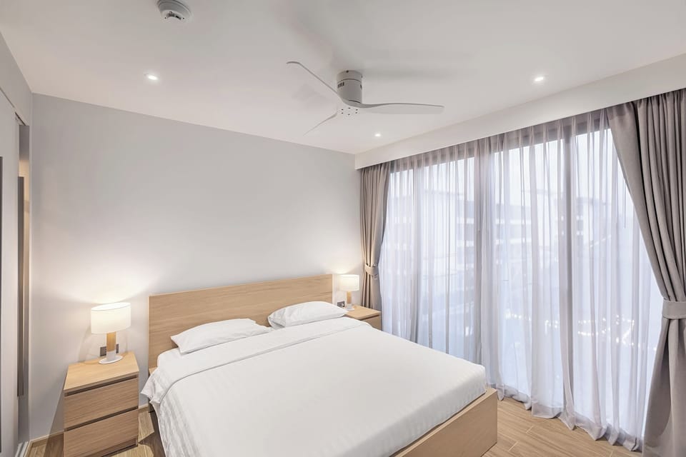 In-room safe, iron/ironing board, free WiFi