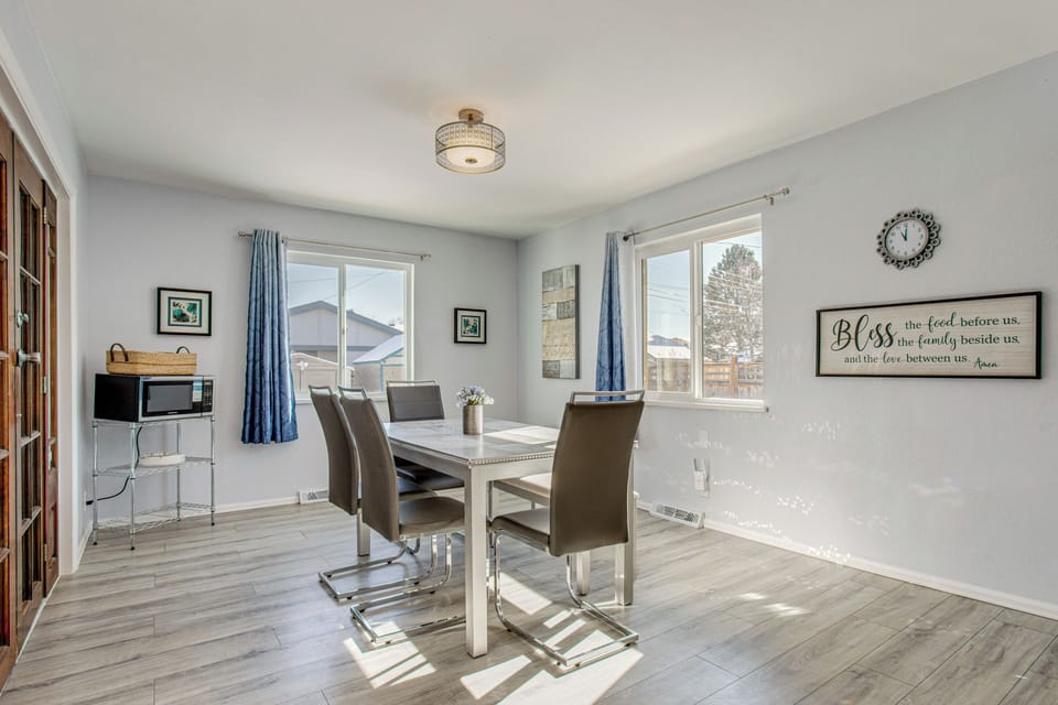 House (4 Bedrooms) | Interior