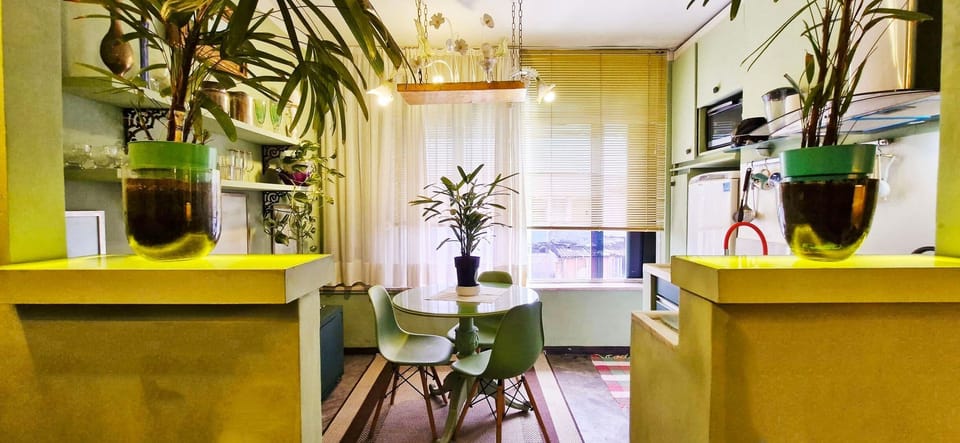 Apartment | Private kitchen | Fridge, stovetop, blender, cookware/dishes/utensils