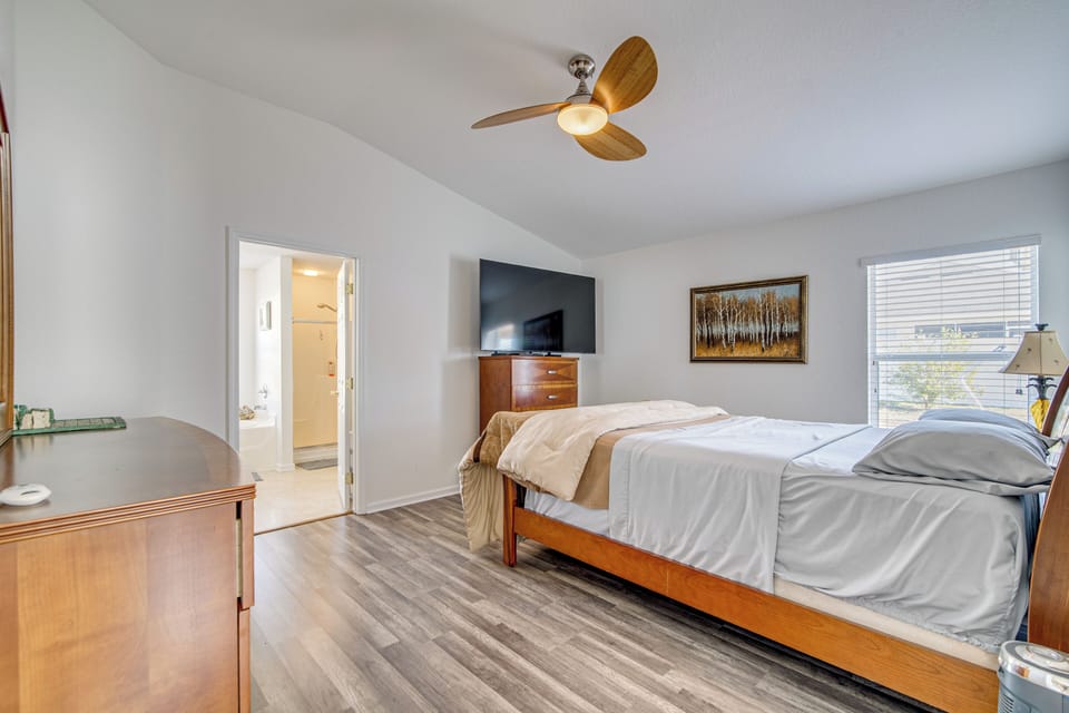 House (3 Bedrooms) | Interior