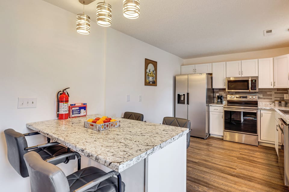 House (3 Bedrooms) | Interior