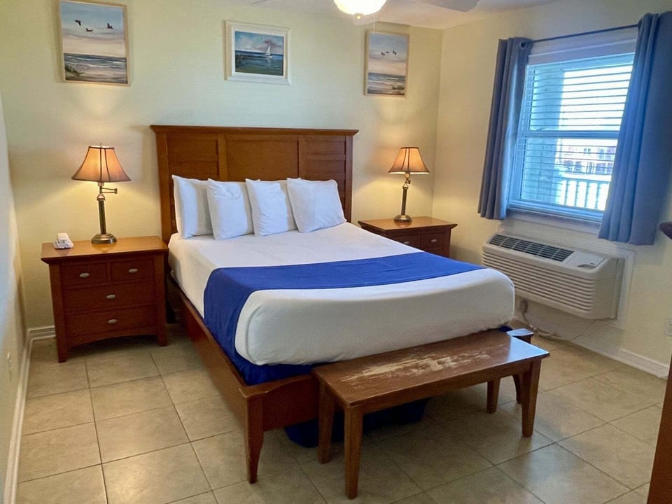 Condo, 1 Bedroom | 1 bedroom, WiFi (free)