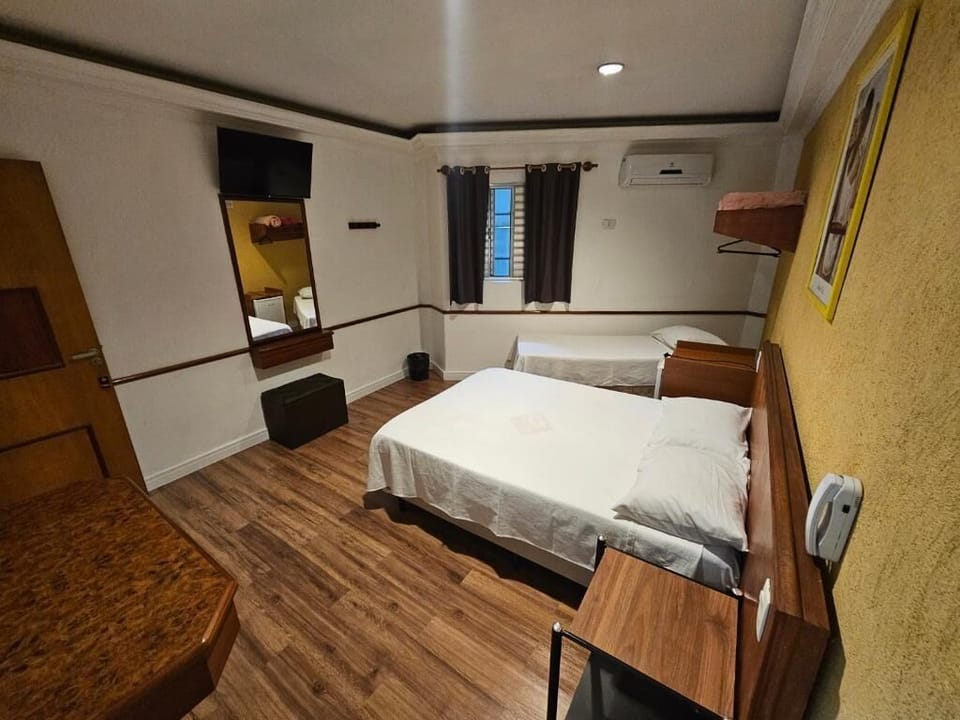 Classic Double Room, City View | Desk, WiFi (free)