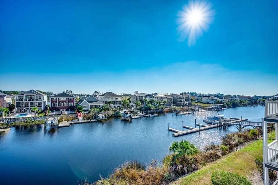 Beautiful Views of the Intracoastal Waterway