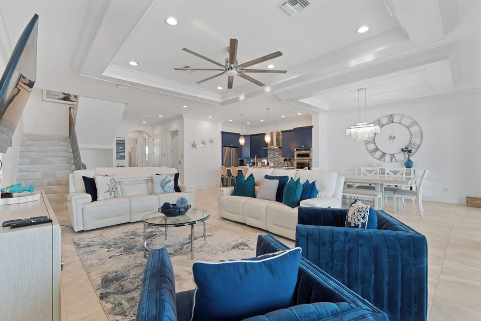 Beautiful Living Room for the whole family.