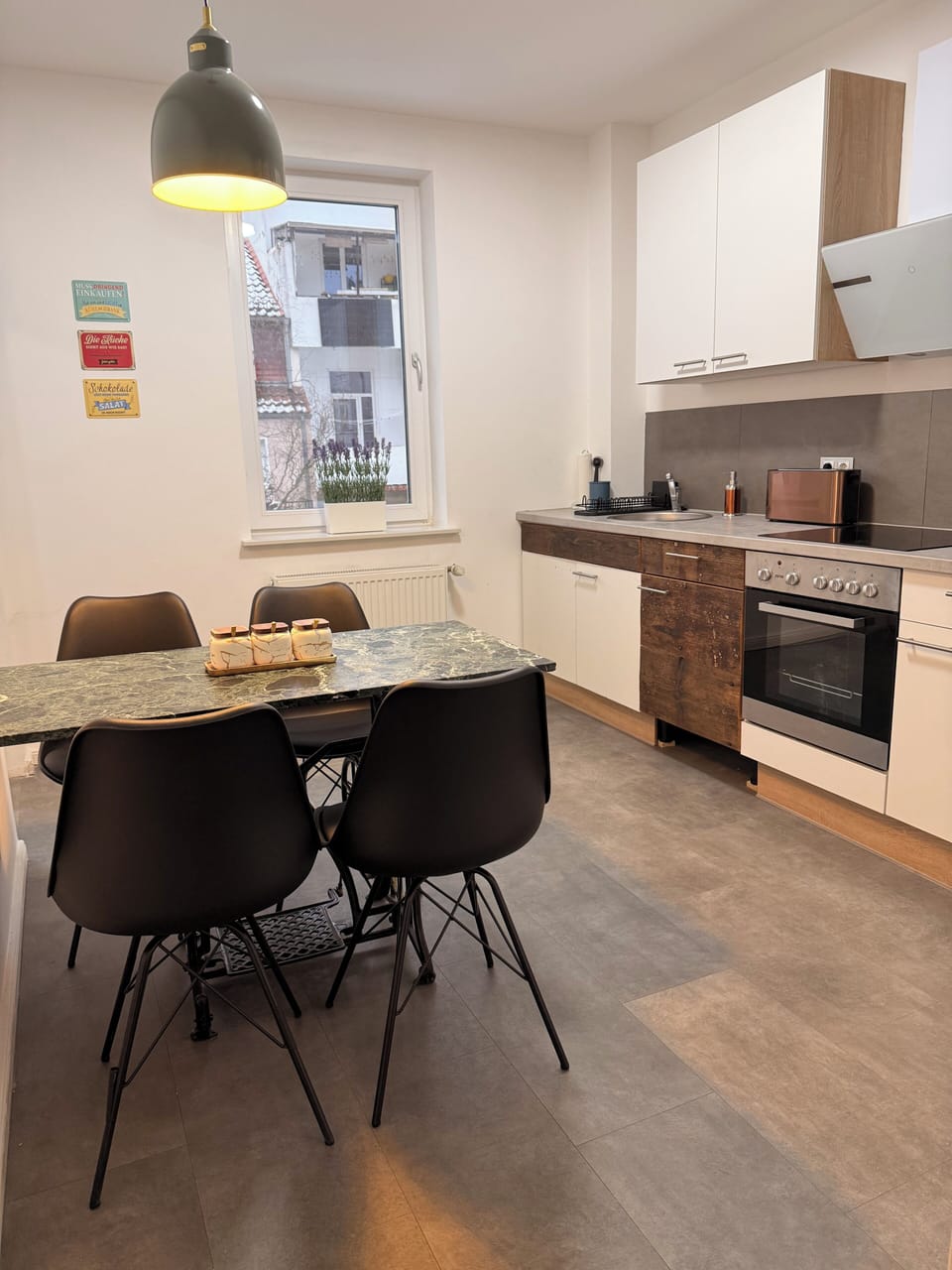 Private kitchen
