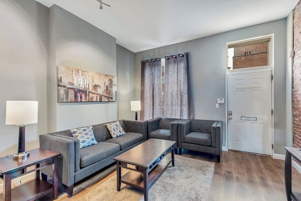 Living Room / Dining Room Combo - 1