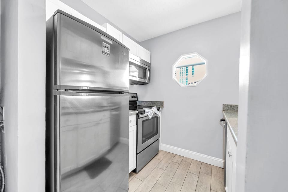 Condo, Multiple Beds (Sand Castles West II G3- Castawave) | Private kitchen