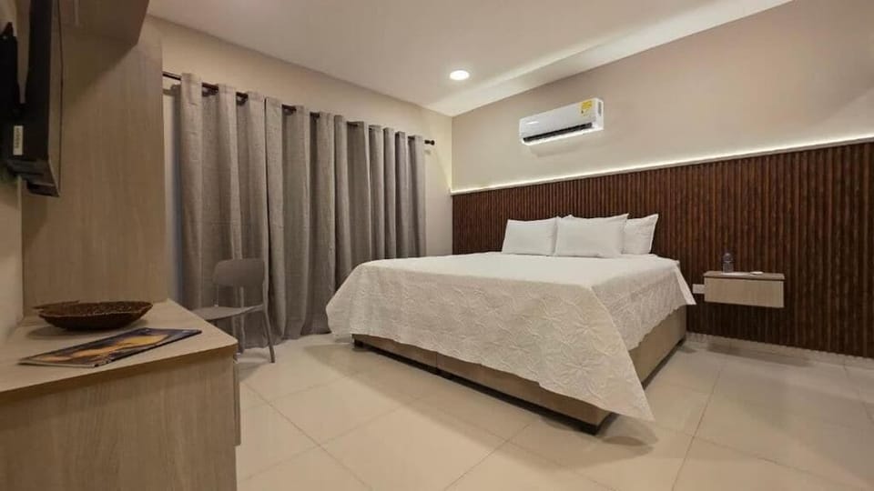 Family Room | In-room safe, laptop workspace, iron/ironing board, free WiFi